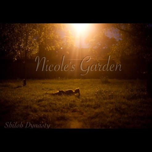 Nicole's Garden专辑