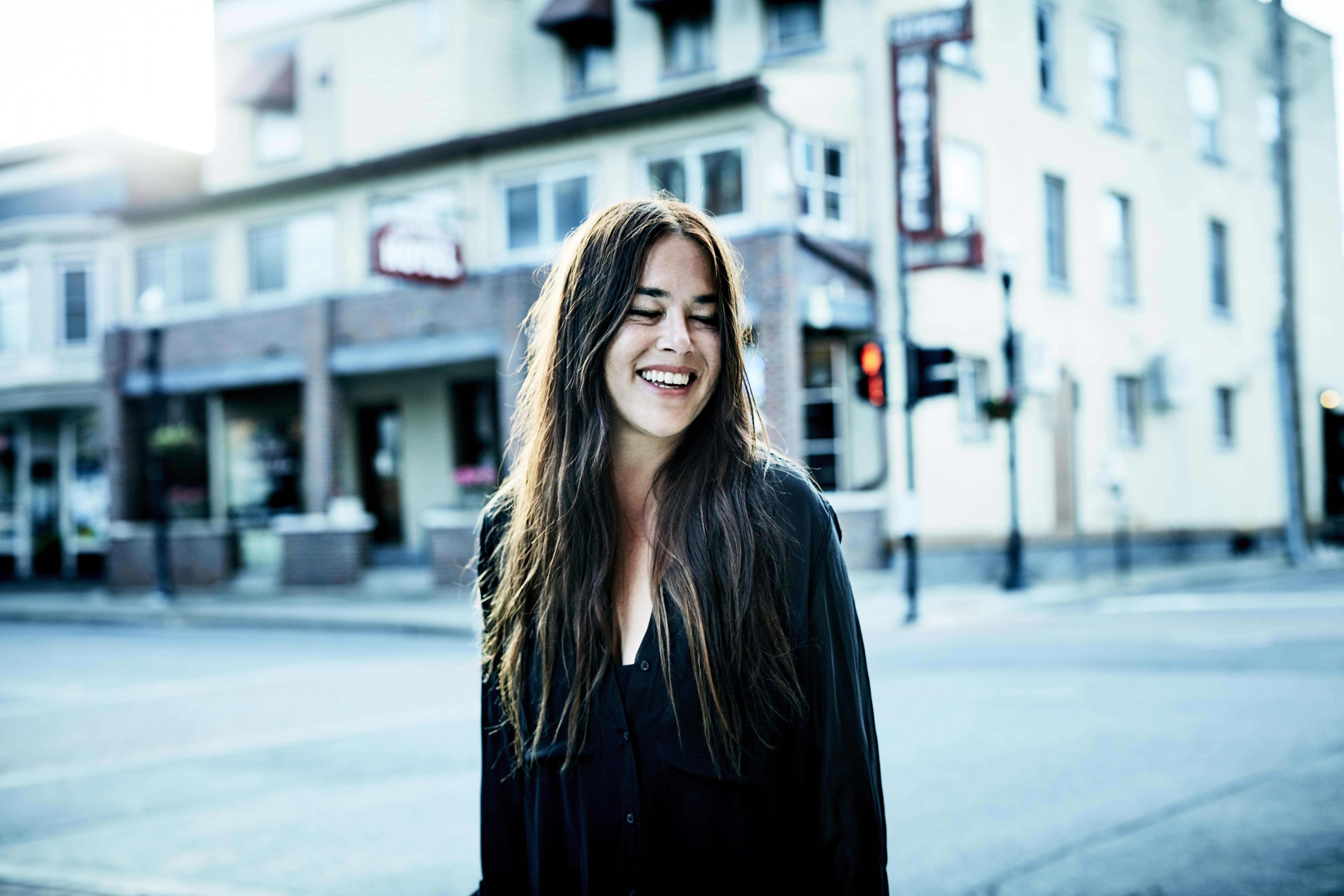 山形瑞秋:点一支熏入骨髓的烟 [网易音乐人vol.78]