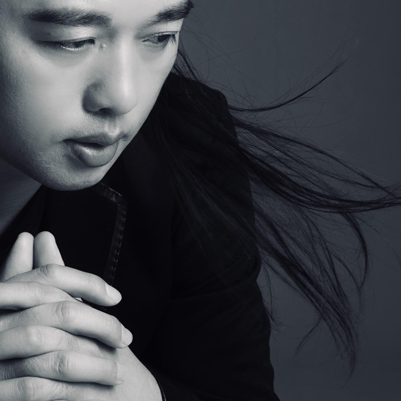 徐沐阳《再见吧这些年》 伴奏