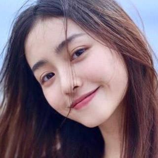 治不好想念你的嗜好 再多时光都徒劳。