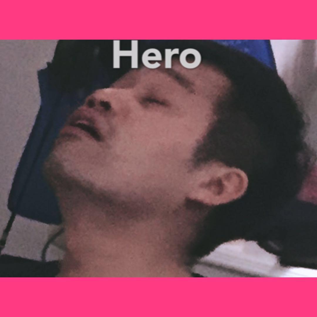 Hero专辑