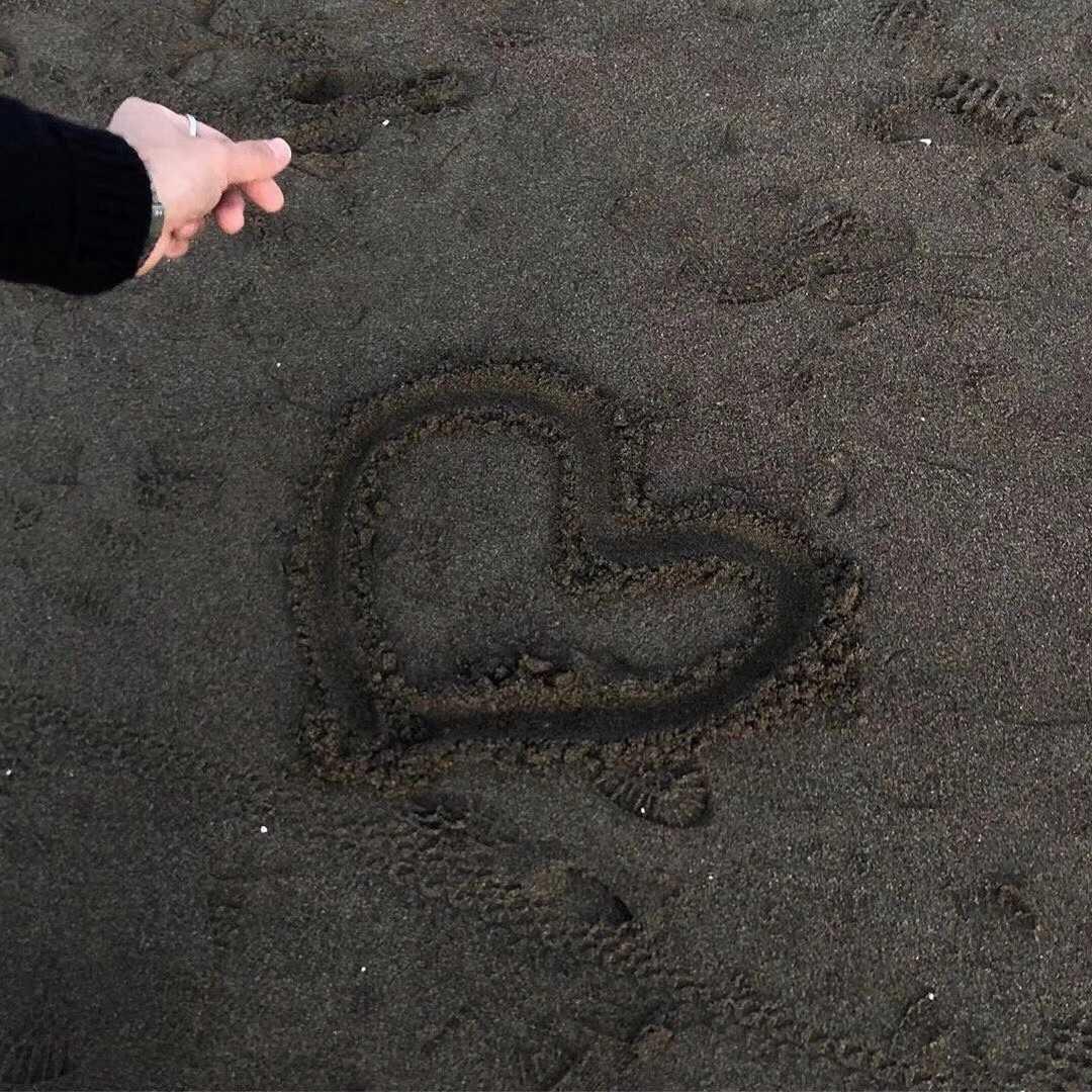 .......