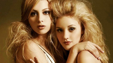 Aly & AJ