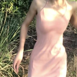 百 利 甜 咖 啡 館