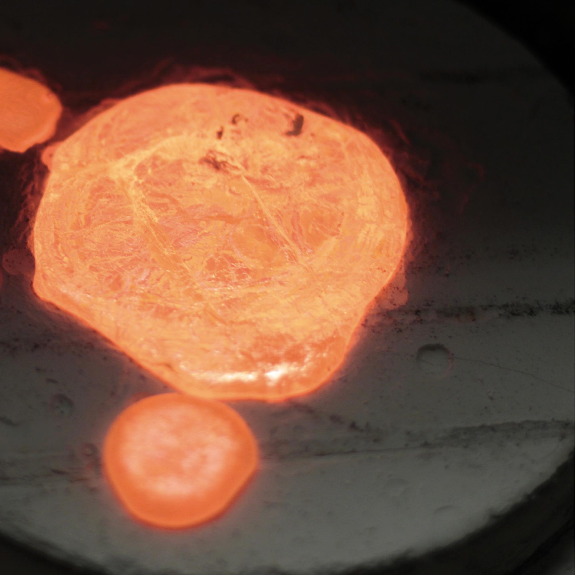 Pendulum (feat. Lucy & Rrose)