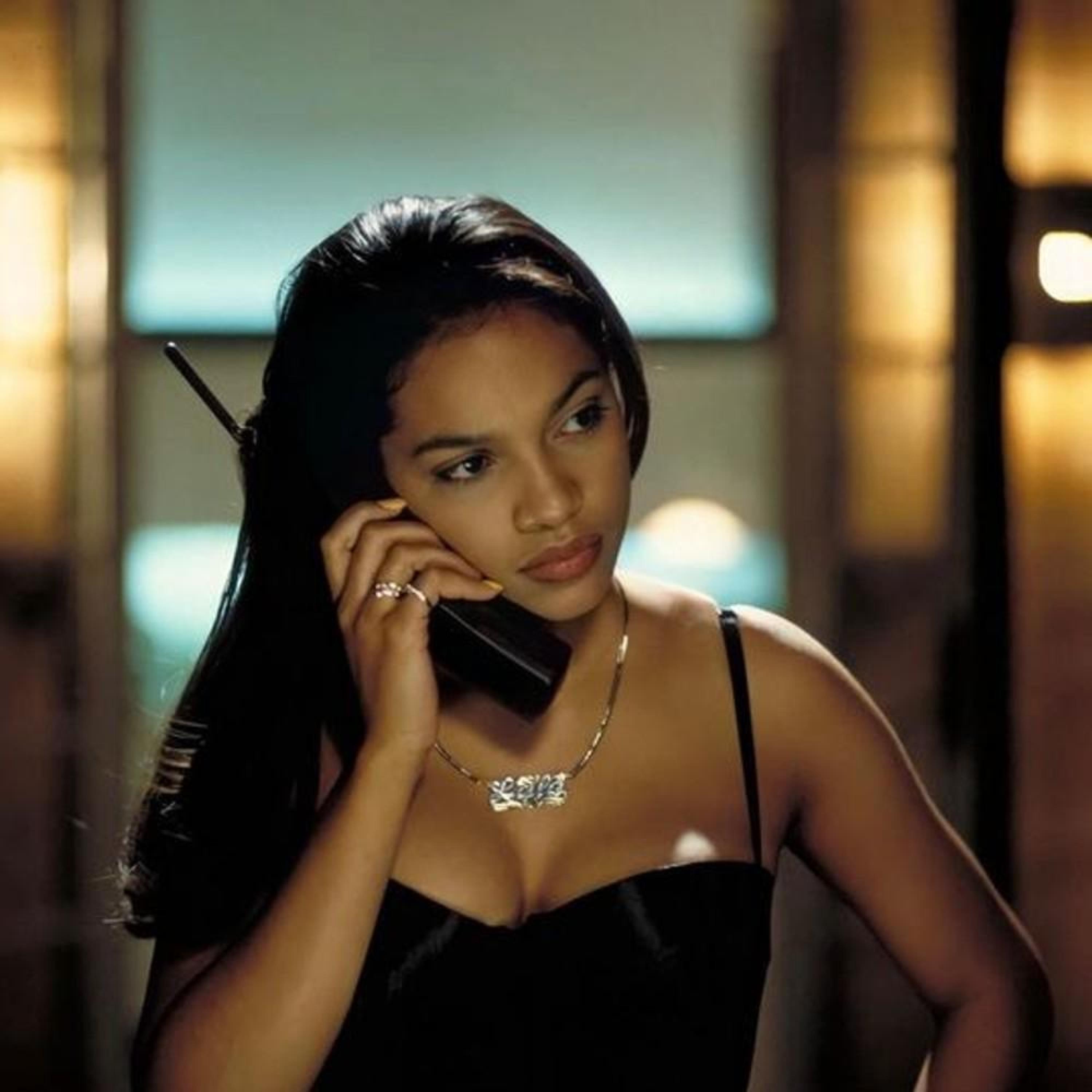 outta my mind (feat. Muqgen)