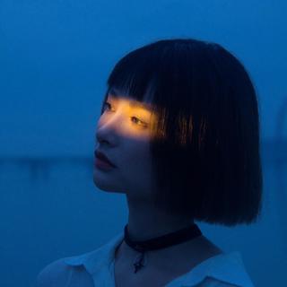 深夜树洞：↬不在你左右，却被你左右↫