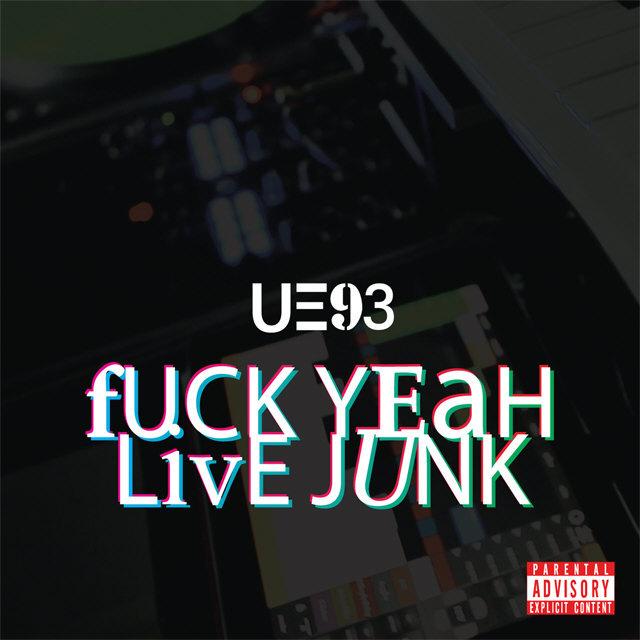 **** YEAH, LIVE JUNK (Studio Live)