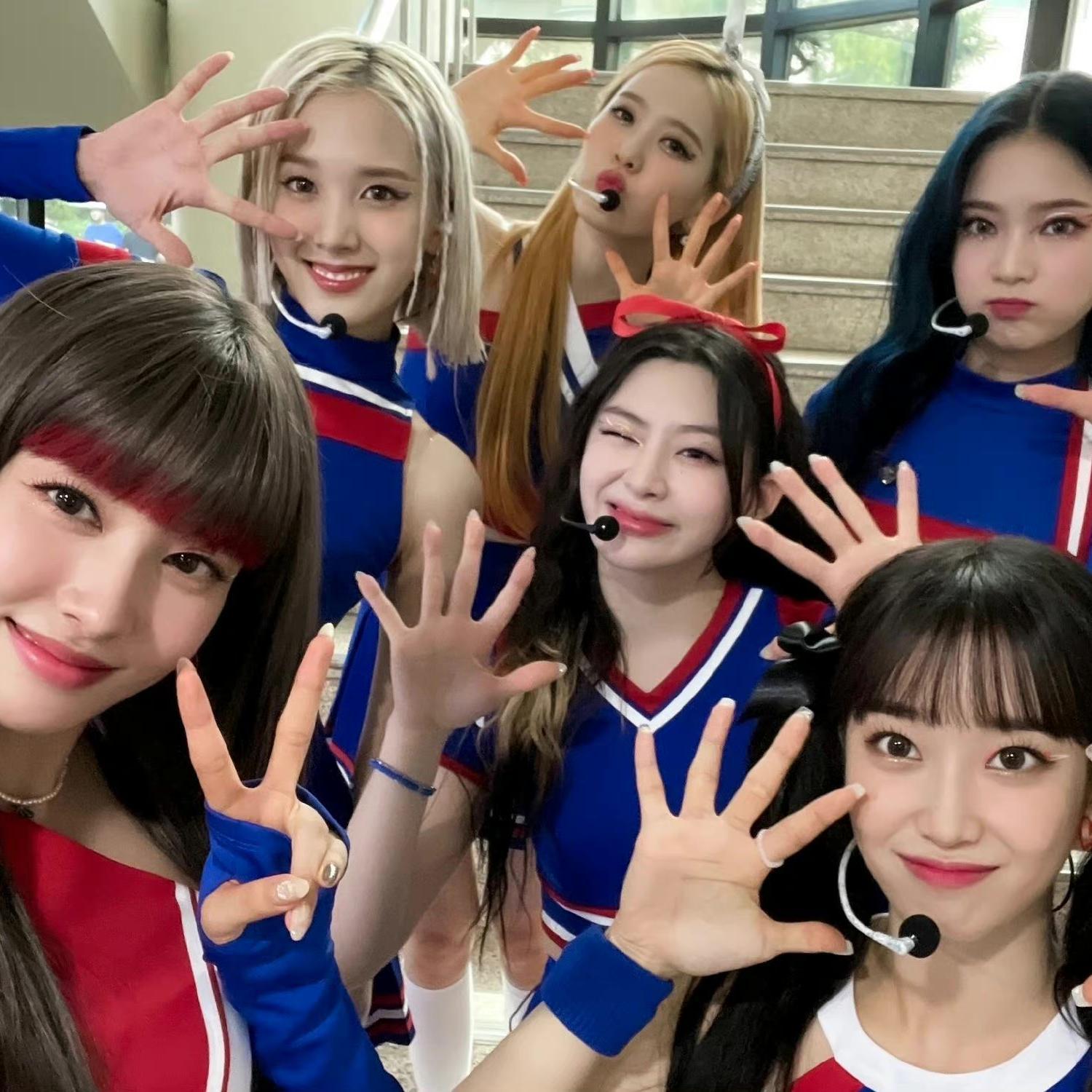 YOUNG—LUV.COM