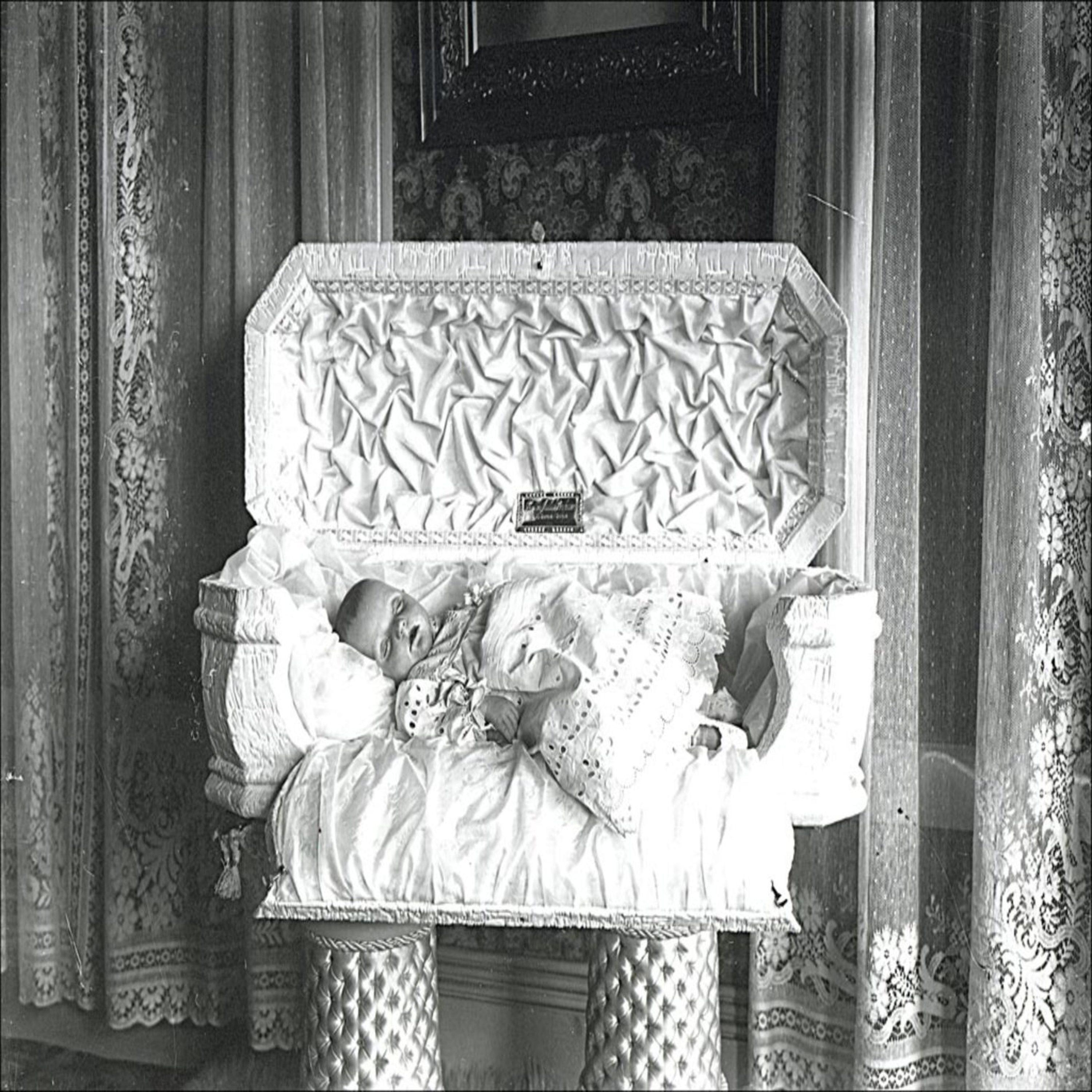 The Empty Casket