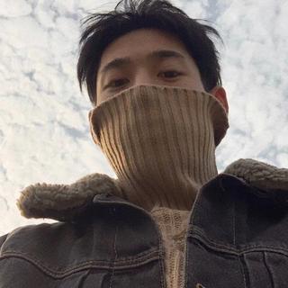 你在听什么歌，心里又在想什么人