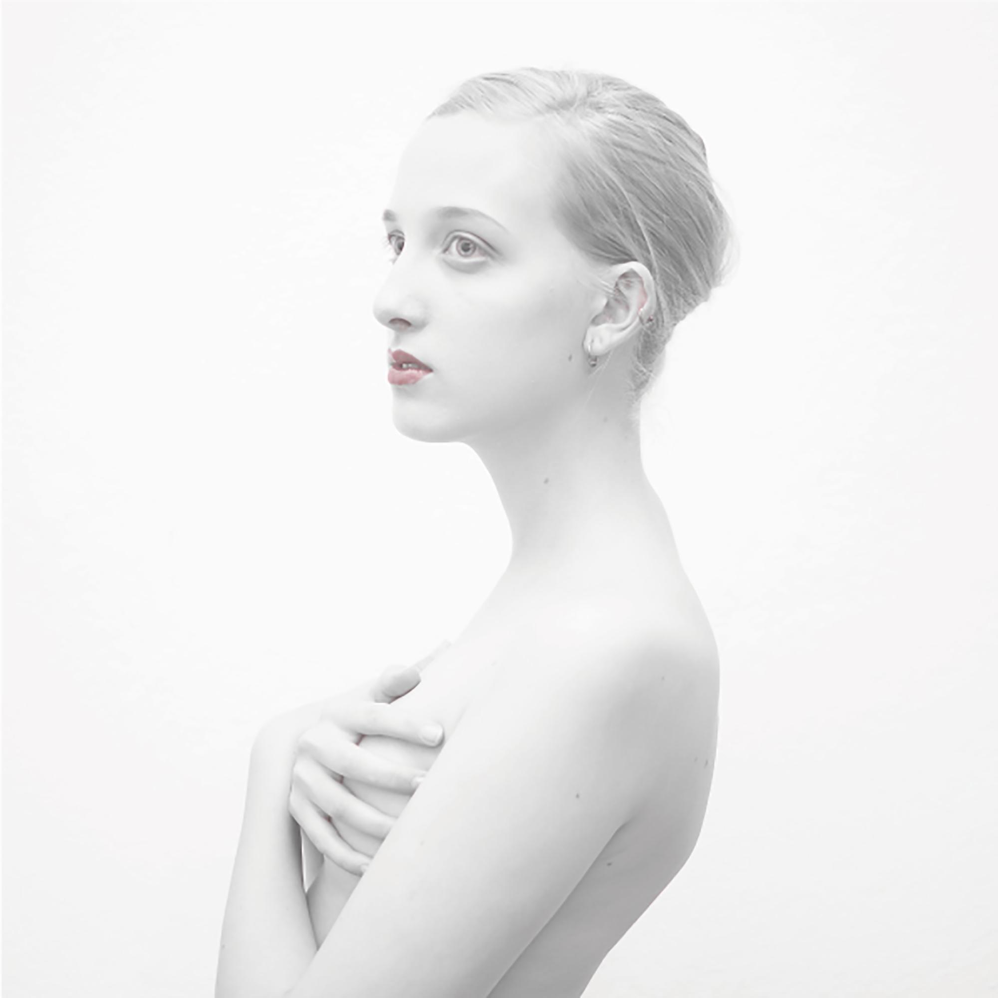 VEILED EYES