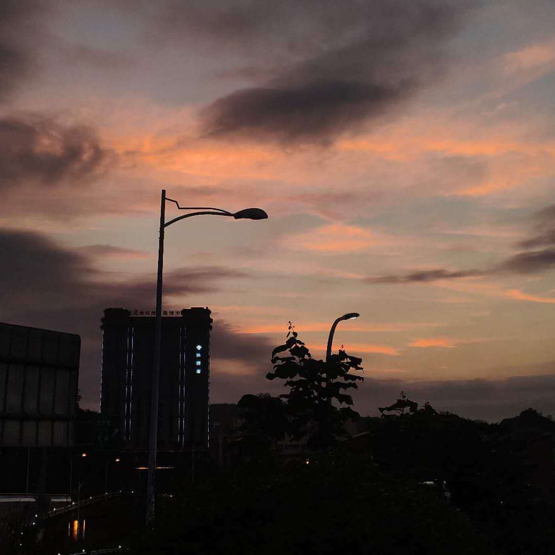 life is like a movie