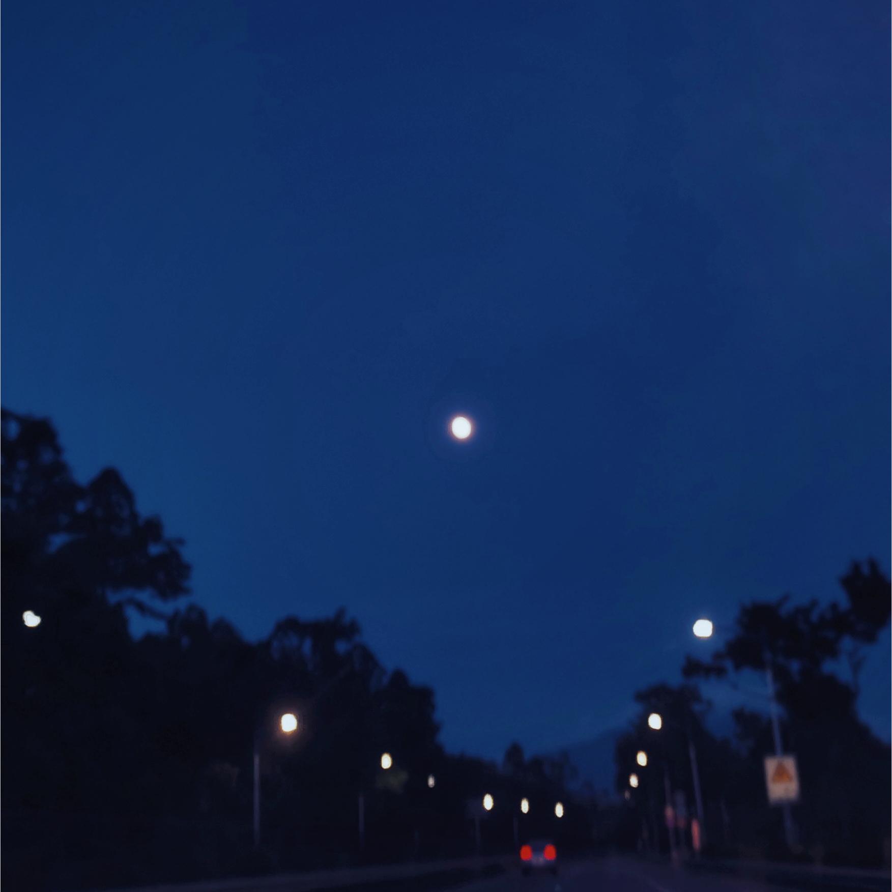 breeze of early autumn