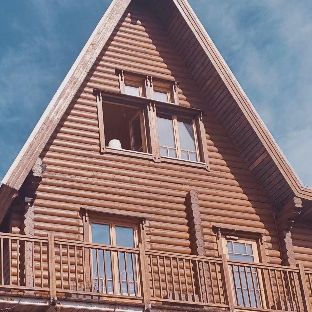 I Hate the Smell of Summer Entering My Nose