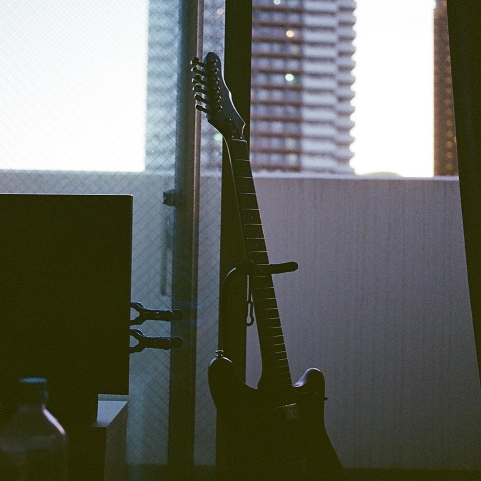 微笑みのenvy (feat. 知声)