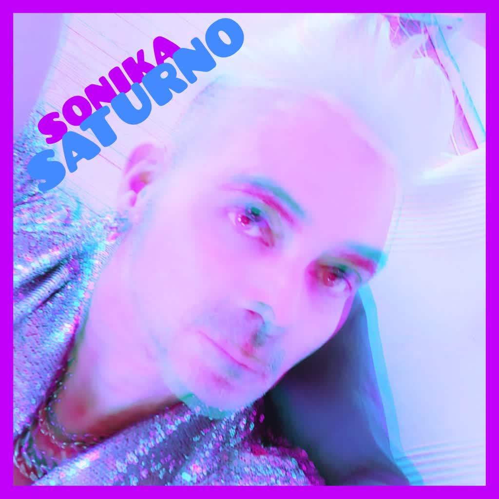 Saturno