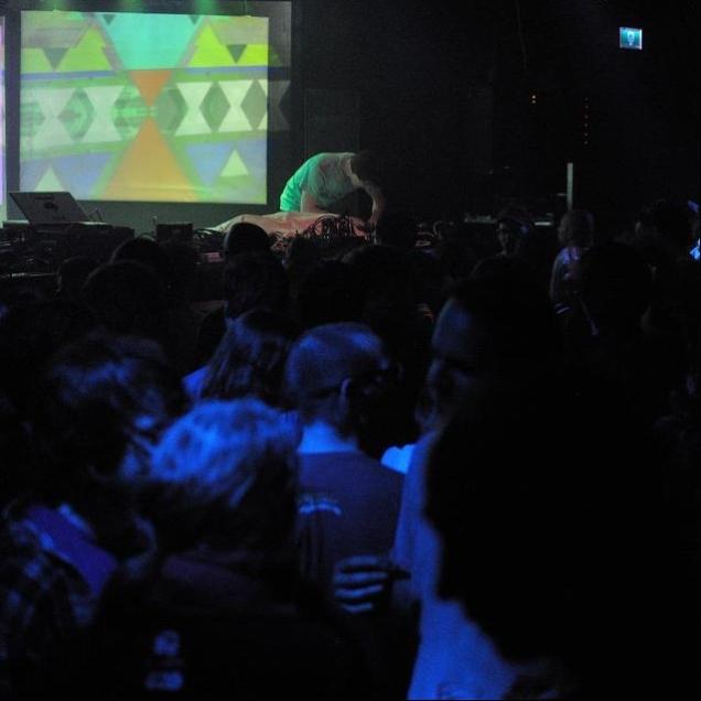 Free Singles 2012