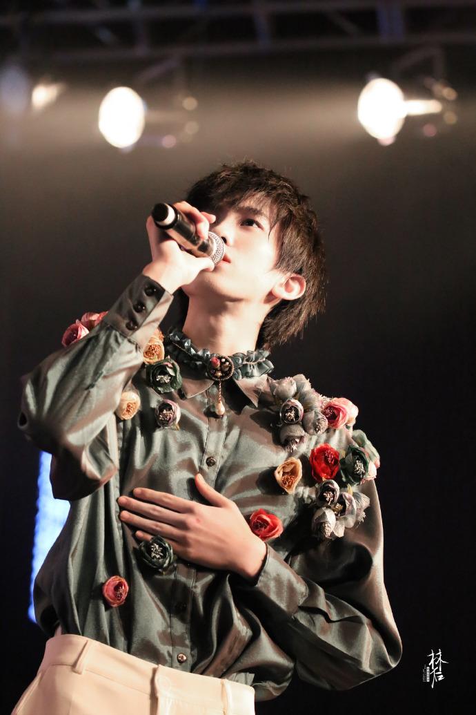 十七「黄其淋（林墨）」（翻自 S.H.E）