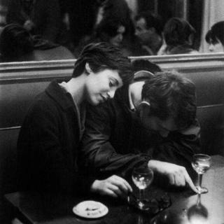 我曾拥有你 却只是曾经的一个梦