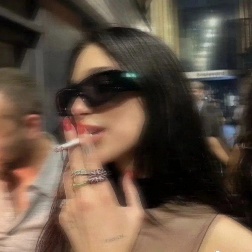 komander *offesal-kokat（komander *offesal remix）