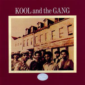 Kool and the Gang - Emergency (Karaoke Version) 带和声伴奏 （升1半音）