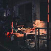 鱼精 - 偷得浮生二两酒(原版伴奏)