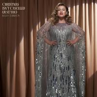 Kelly Clarkson - Christmas Isn't Canceled (Just You) (Karaoke Version) 带和声伴奏