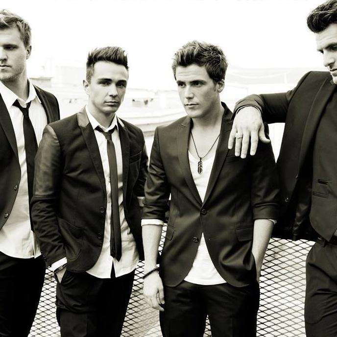 Best of 2014: Problem / Boom Clap / Rude / Am I Wrong / All About That Bass / All of Me / Chandelier / Blank Space / Not a Bad Thing / Happy