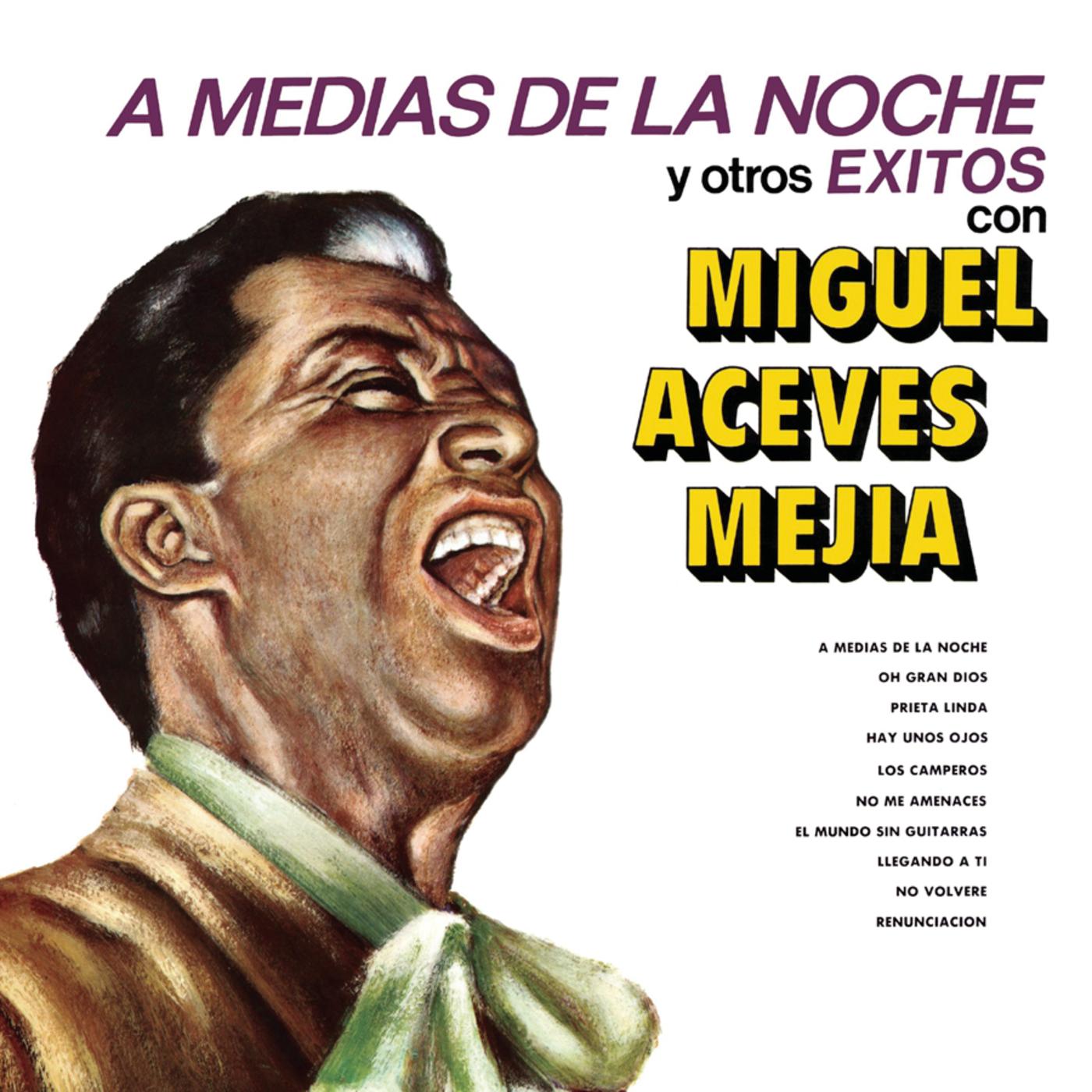 A Medias De La Noche