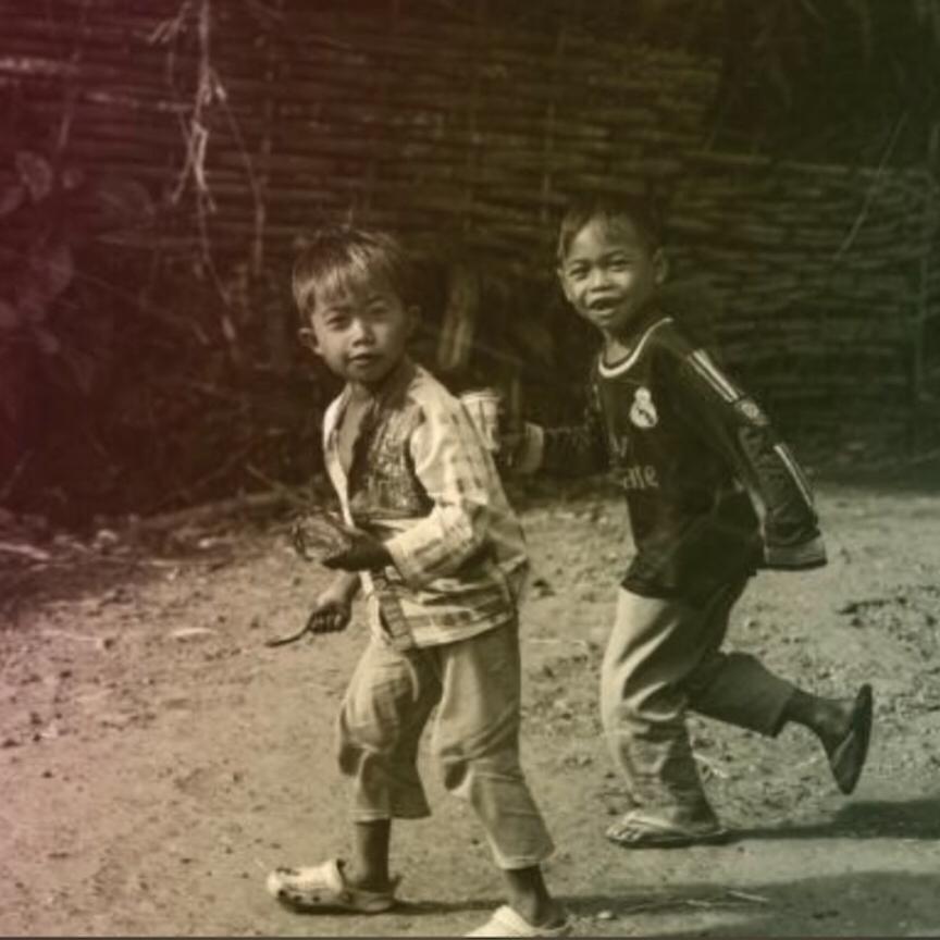 拉胯AK