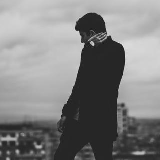 造梦男嗓 | 思绪飞絮 萦绕灵魂的细语