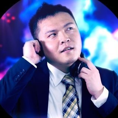 水野健治