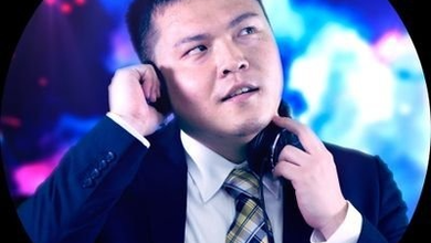 水野健治