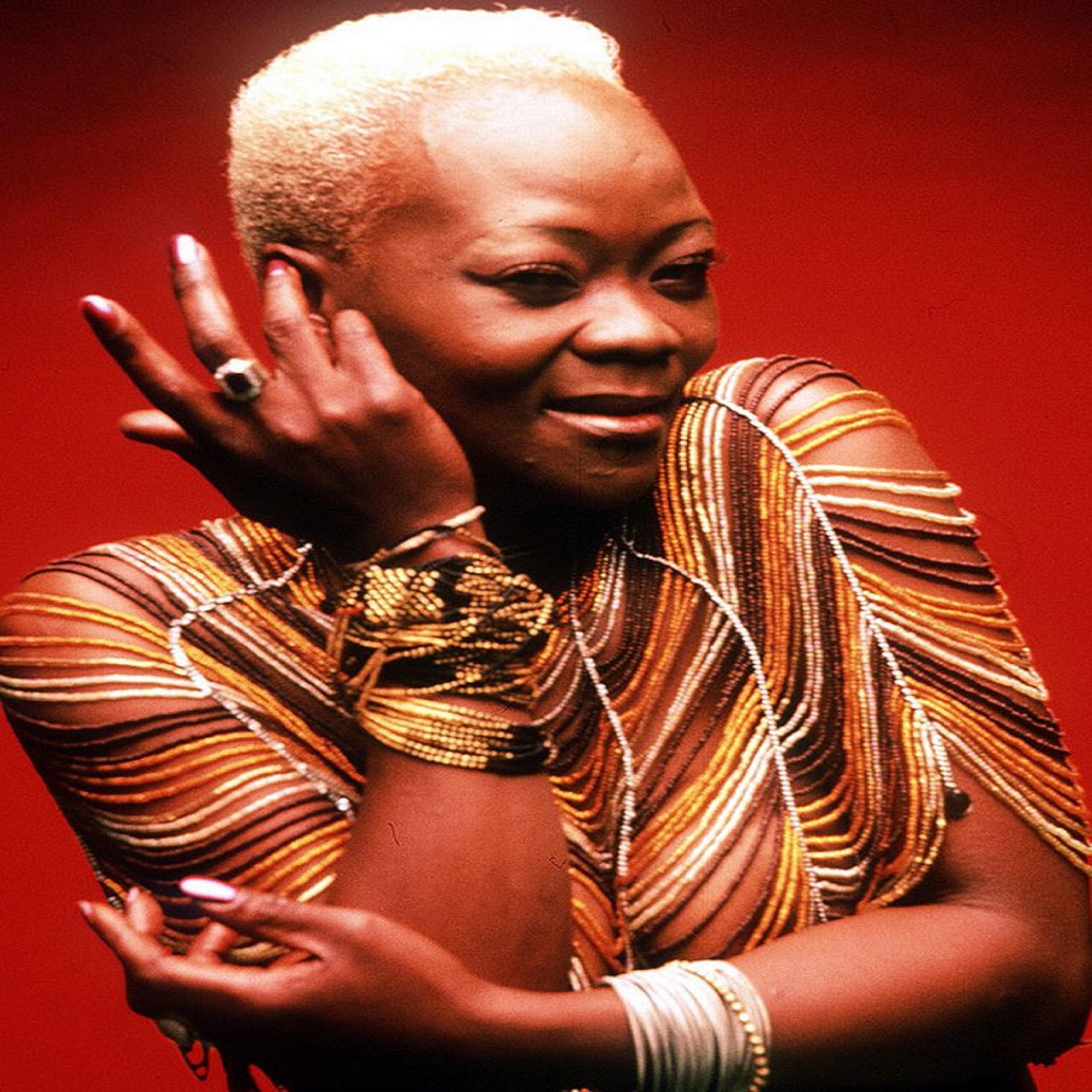VULINDLELA (feat. BRENDA FASSIE)