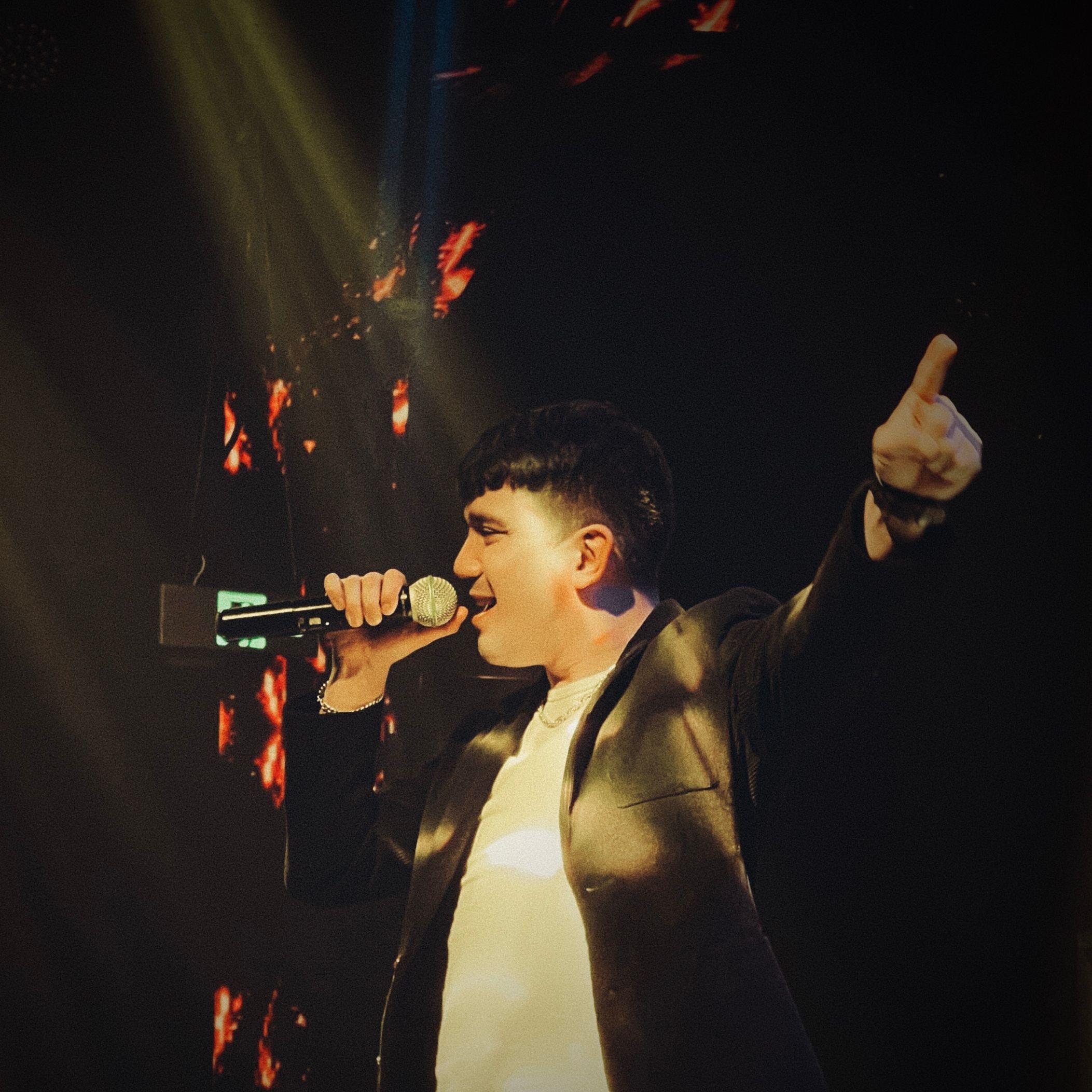 Yuragimda Yaxaysan(New)