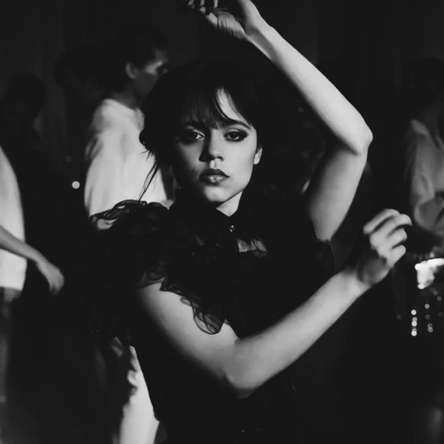 Dance Dance Dance With My Hands