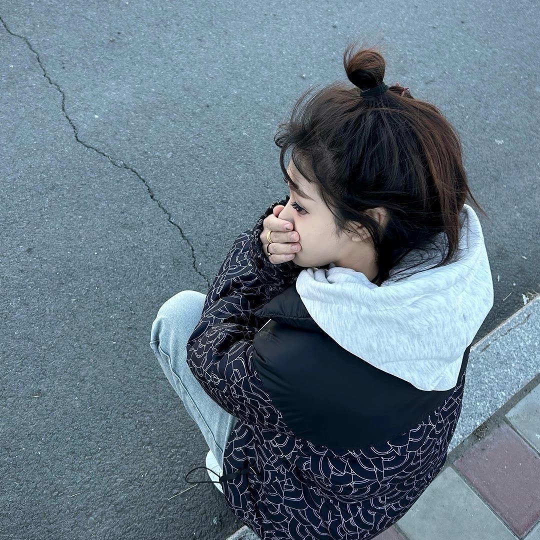 我才懒得理你那有送女人冰箱的