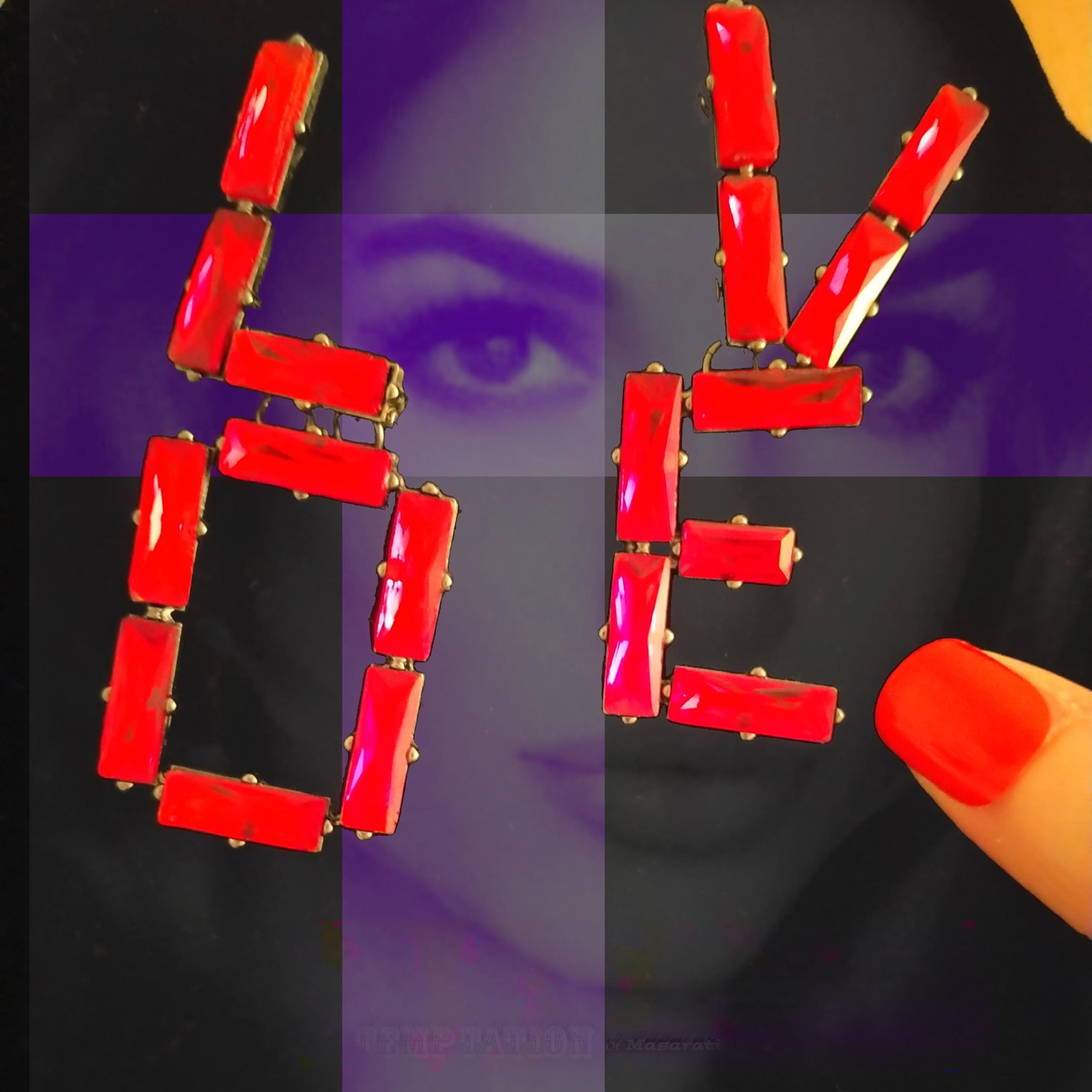 LoVeBox (feat. Lana Lane)