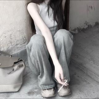 发呆的时候总想你 多想我的以后一直有你.