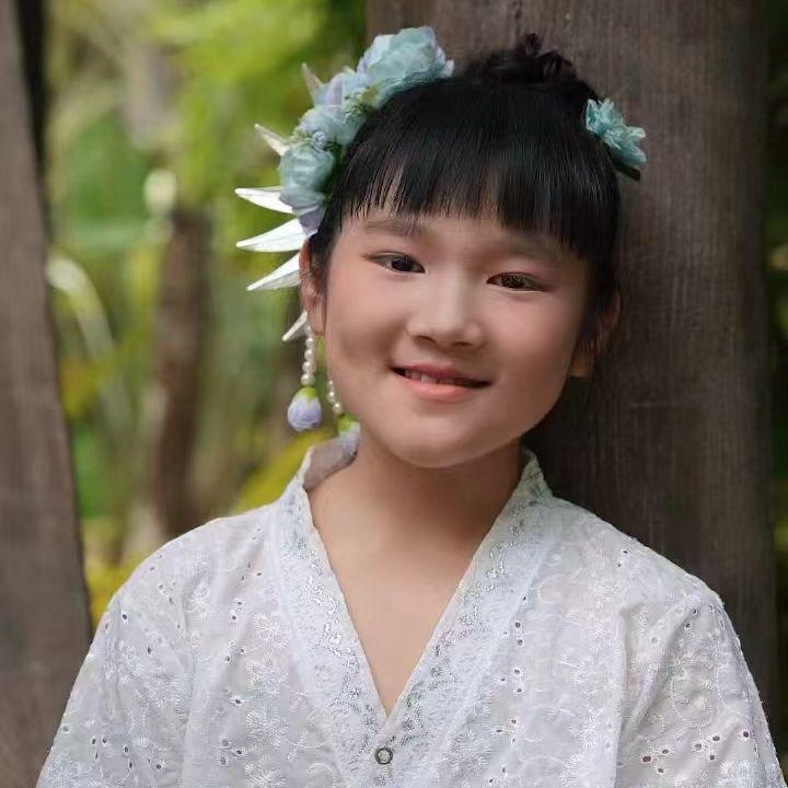 洪启萌