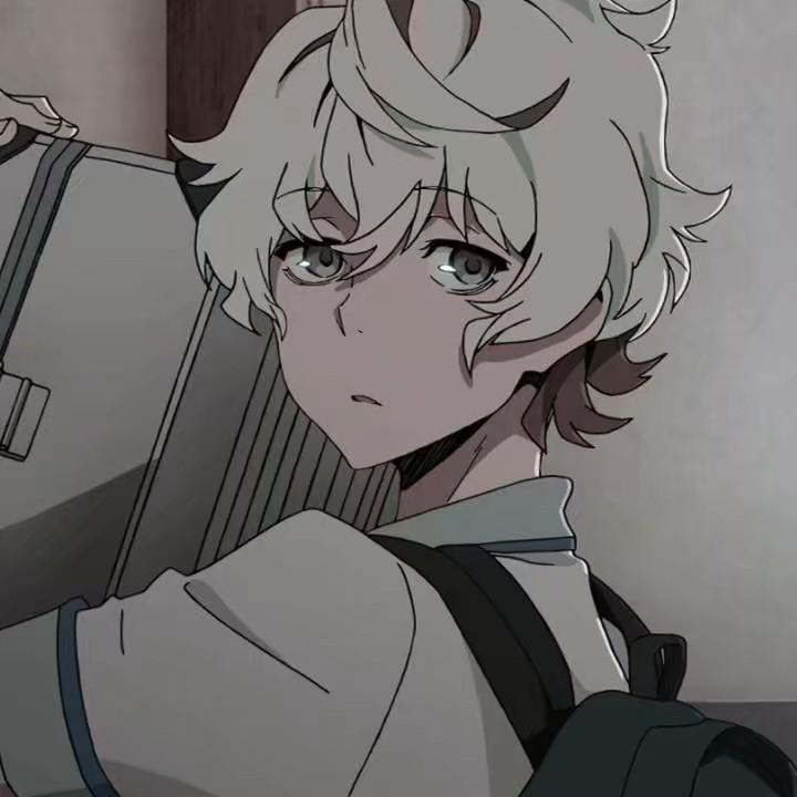 白月光与朱砂痣