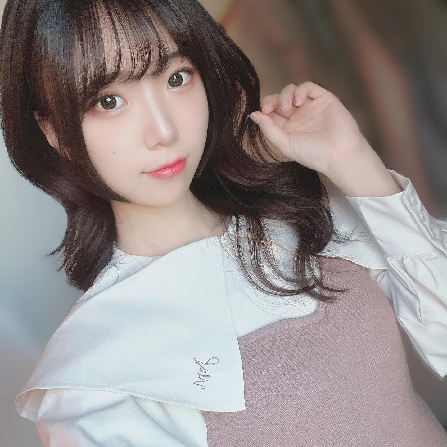 手中雕刻生花