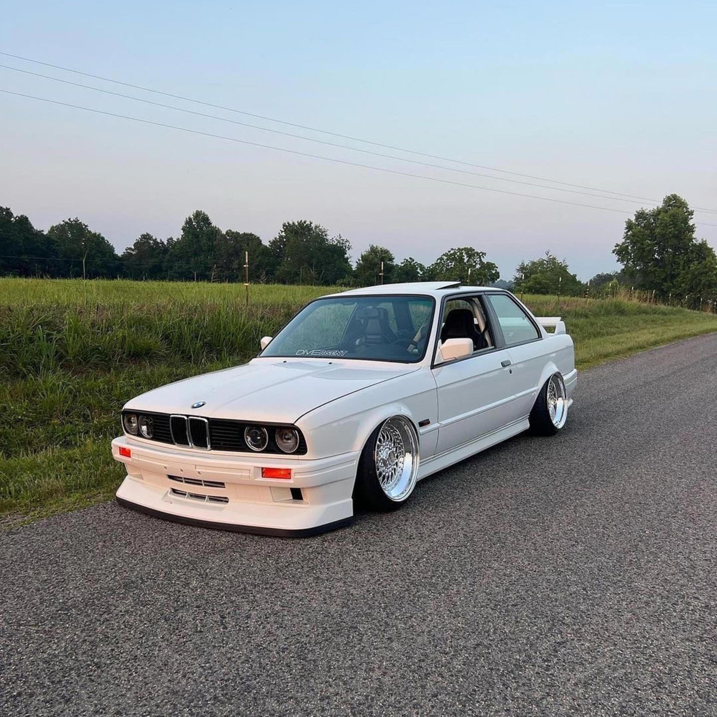 E30