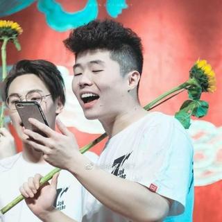 周九良的歌单里有什么？