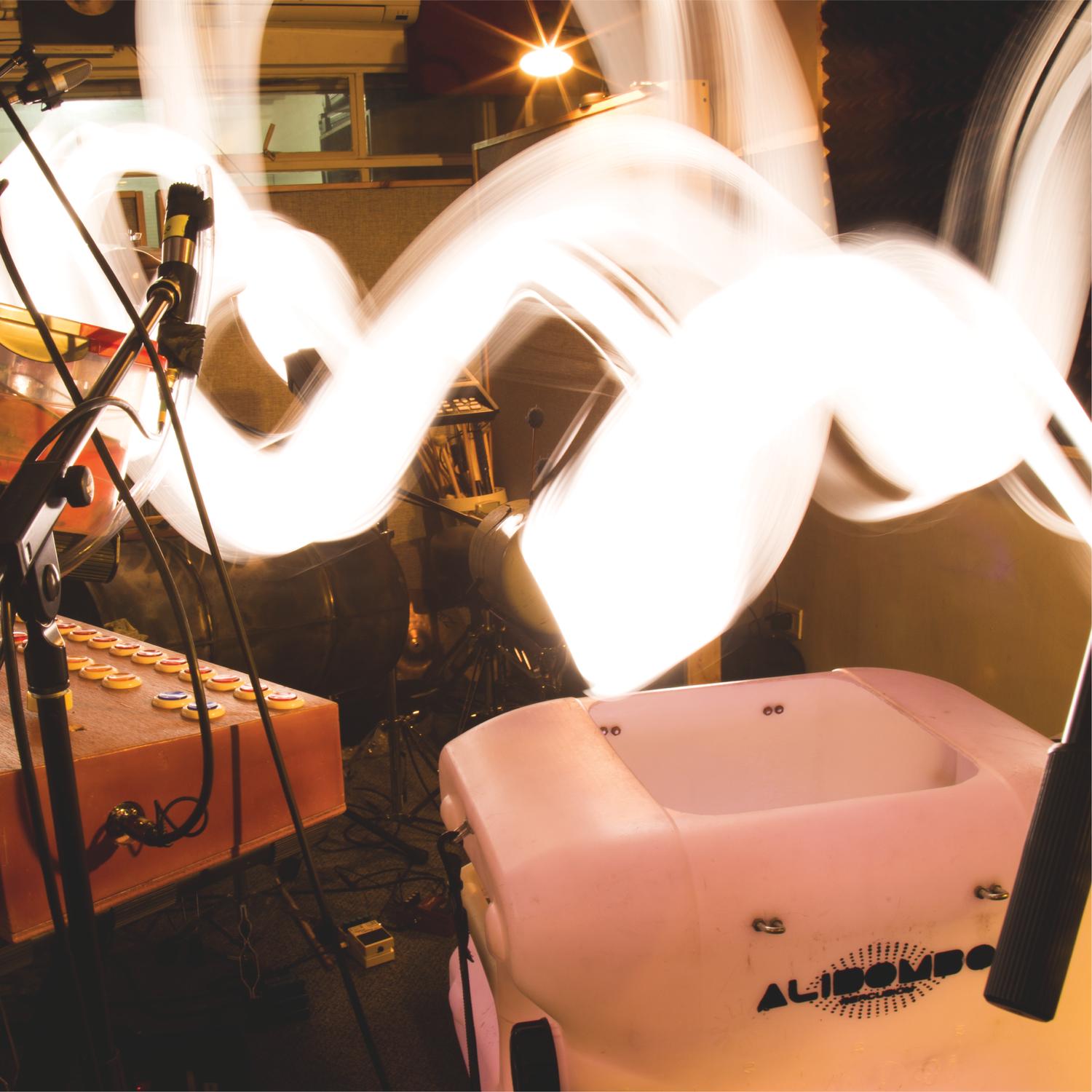 Nos Dejaron Esperando