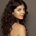 Nikki Yanofsky