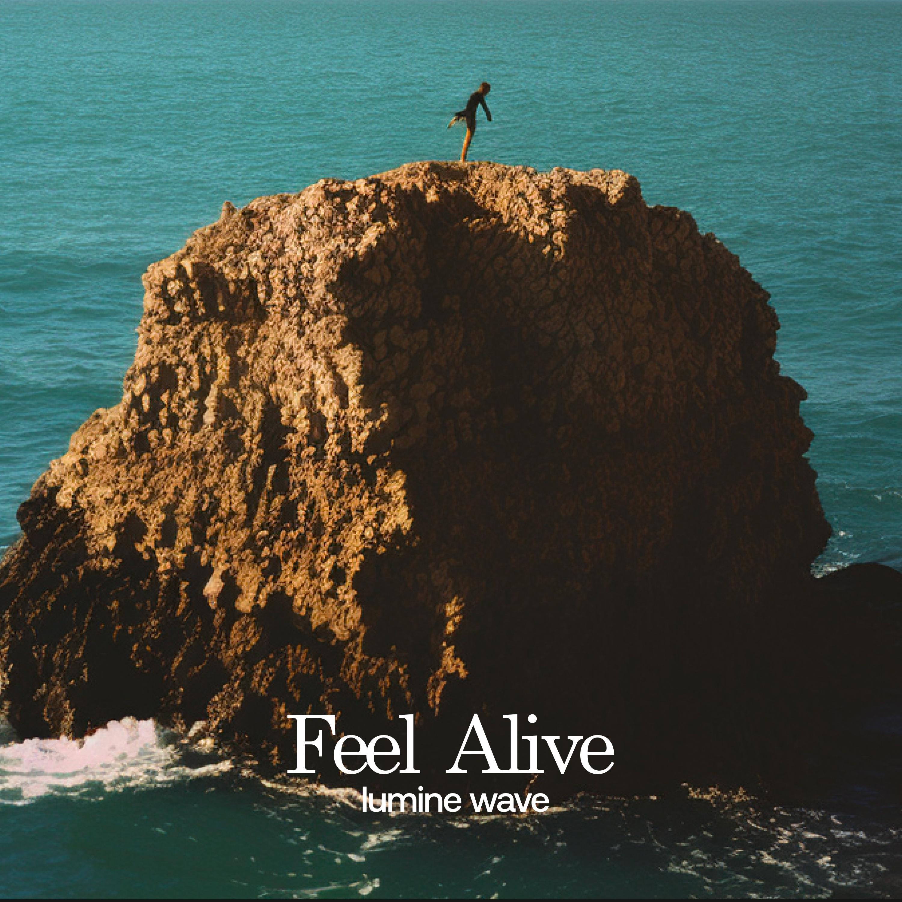 Feel Alive专辑