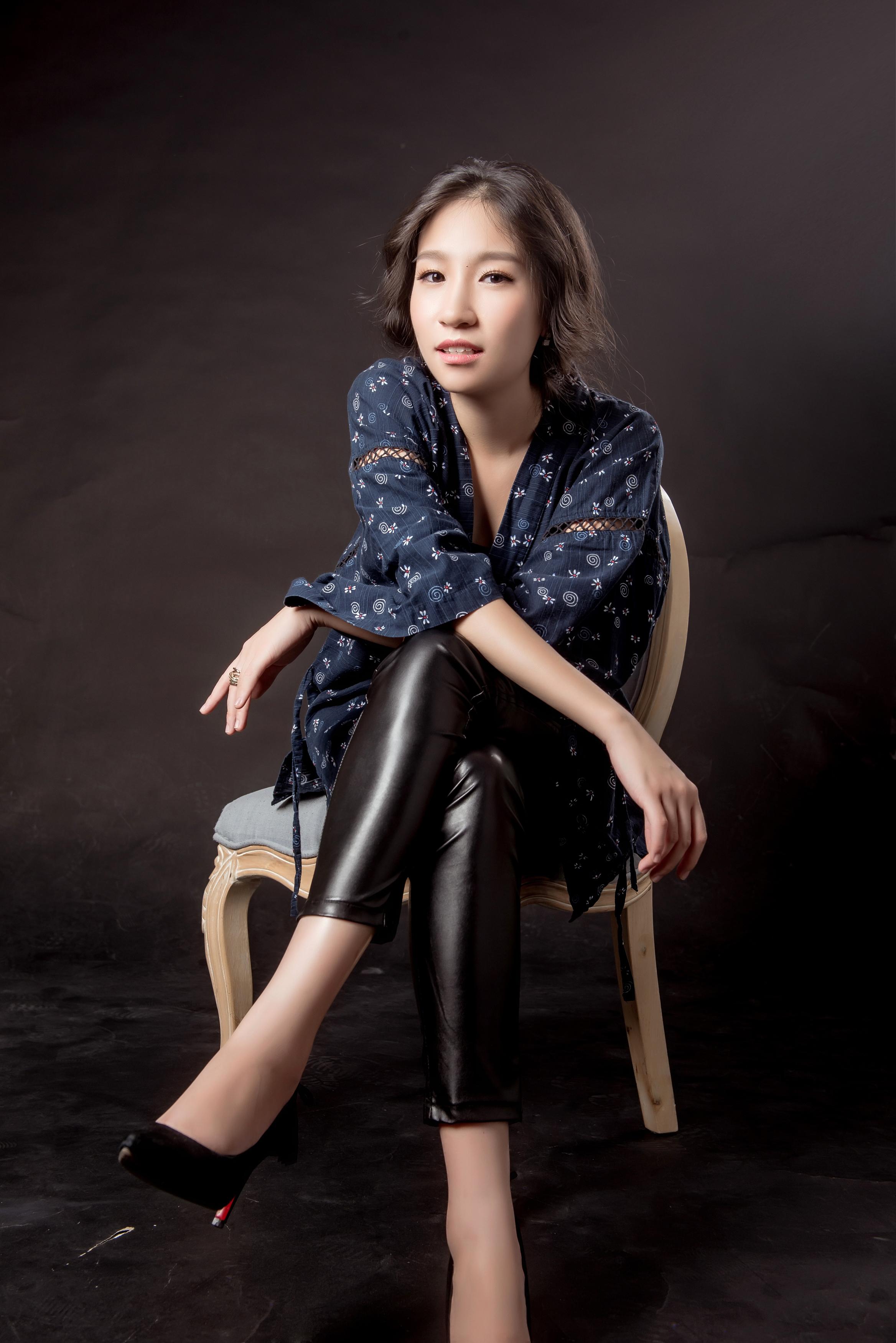 越伤越爱（Cover 何洁）