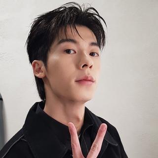 许光汉ins推荐歌单/持更